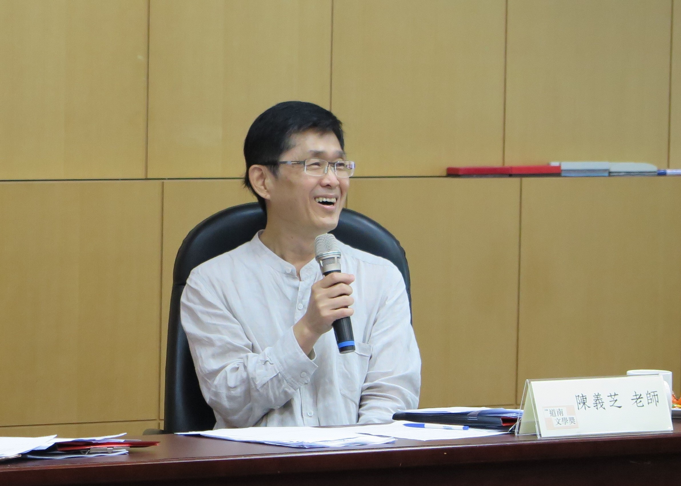 恭賀本系兼任教師陳義芝老師榮獲第26屆臺北文化獎